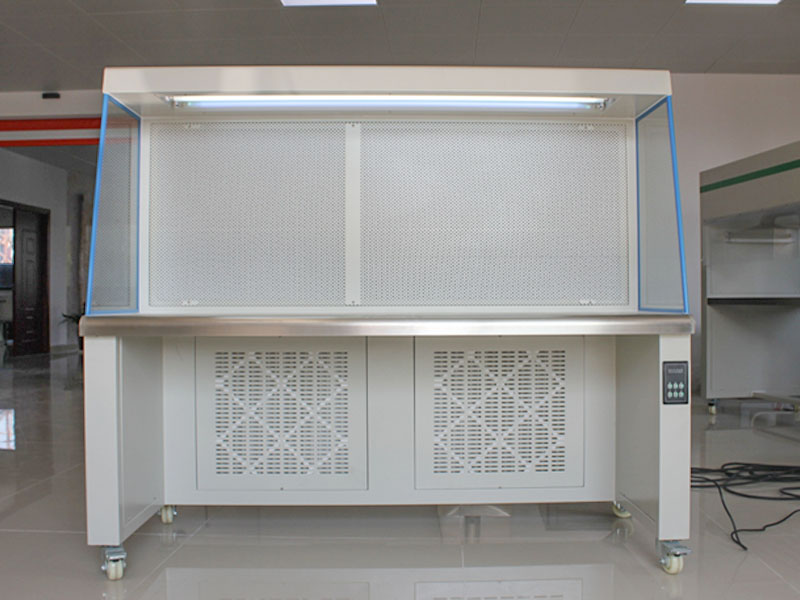 水平送風(fēng)超凈臺(tái)