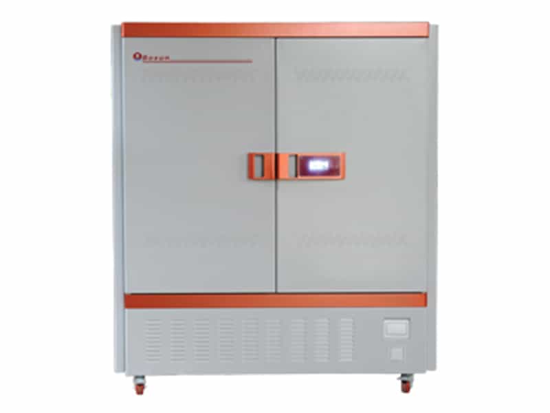 藥品穩(wěn)定性試驗箱